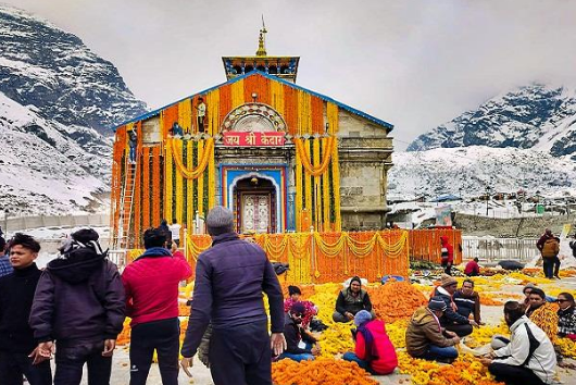 The doors of Baba Kedarnath Dham will open on April 25, premises decorated with 20 quintal flowers