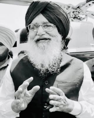PRAKASH SINGH BADAL DIED AT AGE OF 95, UDAY INDIA FAMILY PAY ITS TRIBUTE