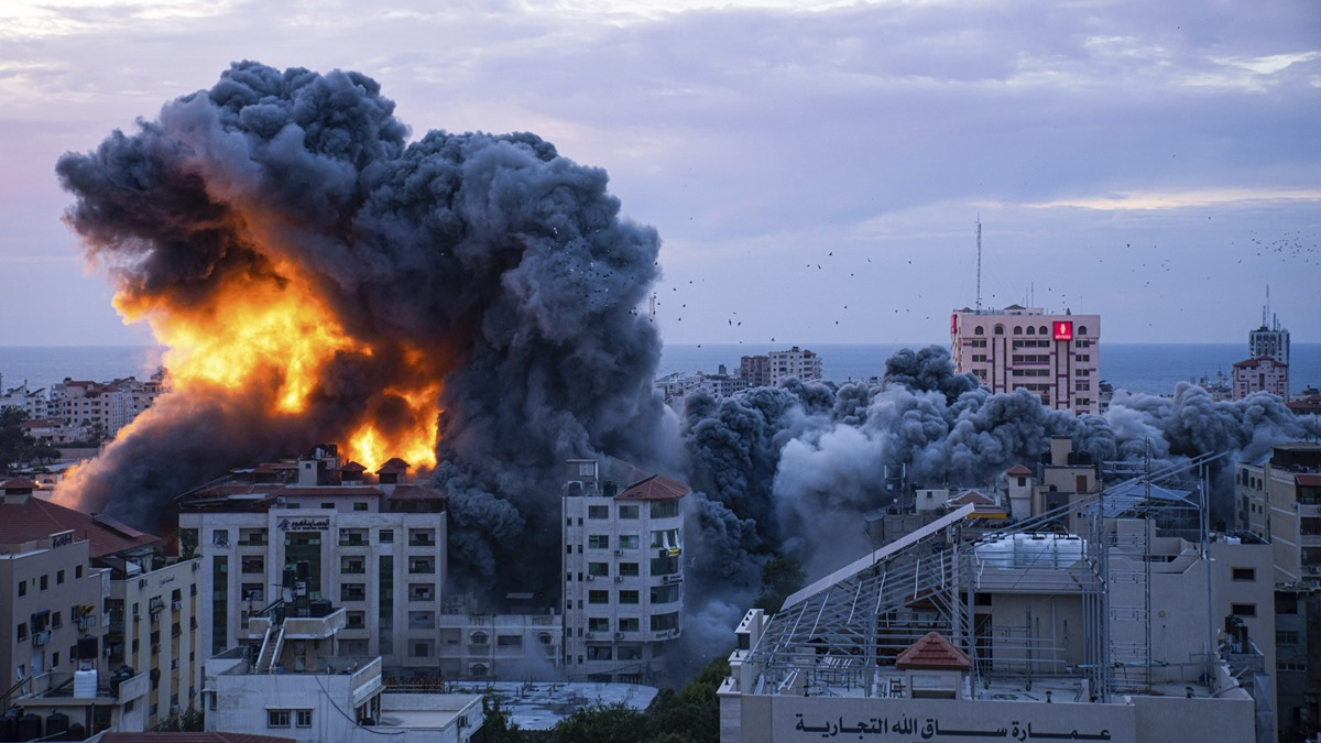 Israel escalates aerial bombardment on the Gaza Strip, targeting over 2,200 Hamas facilities