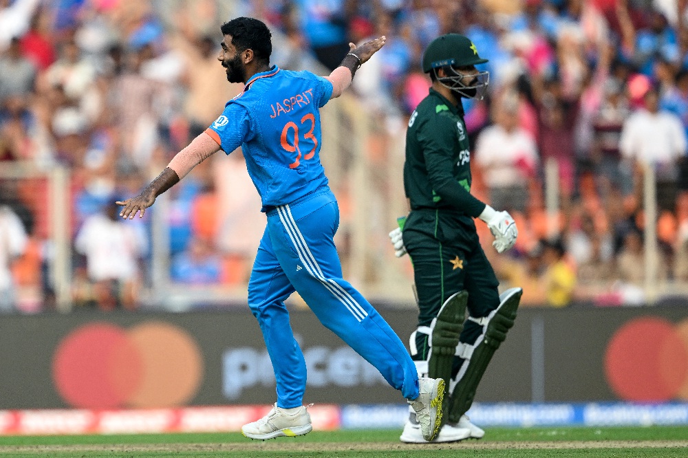 India's record 8th win over Pakistan in the World Cup match, India tops the points table