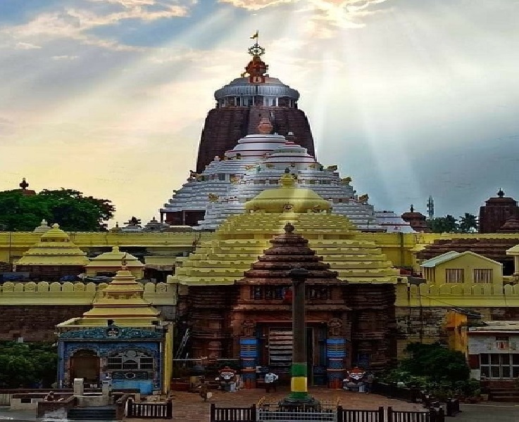 PRESSING NEED FOR A HASSLE- FREE DARSHAN OF LORD JAGANNATH 