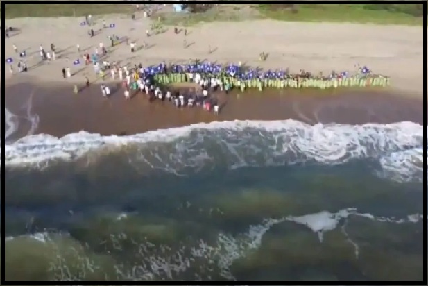 People in Cuddalore pay tribute to victims of 2004 tsunami on 19th anniversary