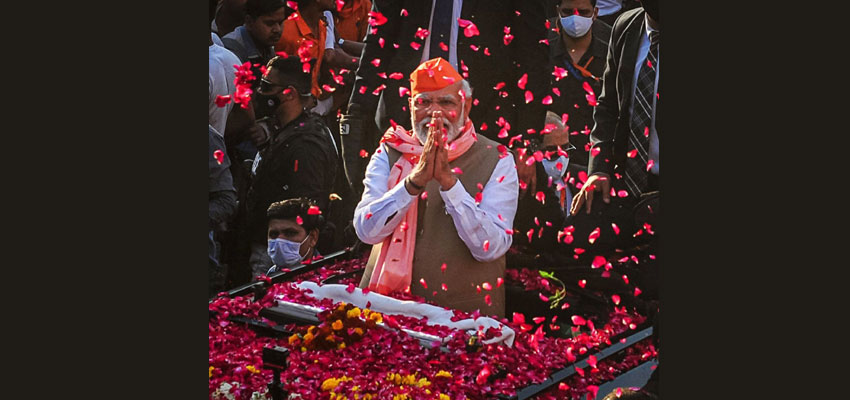 Examine leadership change from perspective of thinking and future.