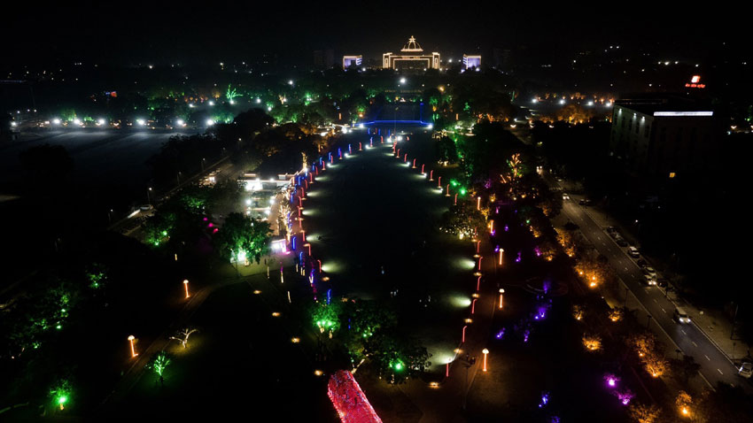 Gujarat: Development Chariot of Developing India