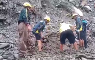 Landslide on Kedarnath Highway, 3 killed, many injured, know full news