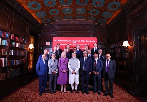Prime Minister Narendra Modi Engages with Industry Leaders During US Visit
