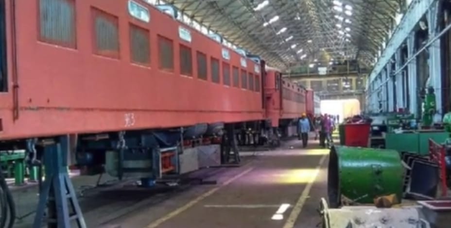 The railway engine built in Madhaura, Bihar will run on the railway tracks of Africa.