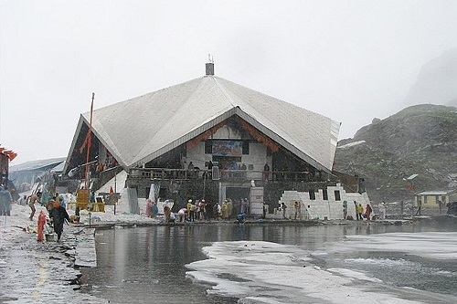 Hemkund Sahib and Laxman Lokpal Temple Portals Closed for Winter Season in Uttarakhand