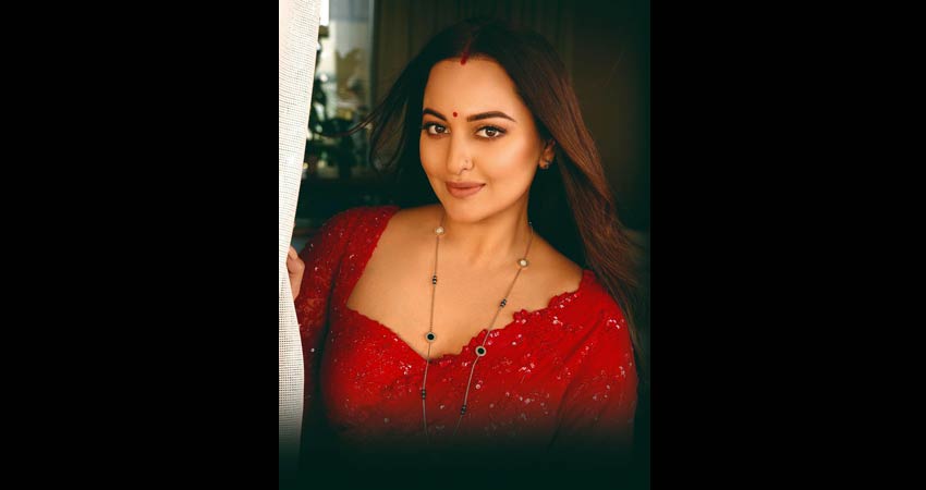 Sonakshi got the support of the public