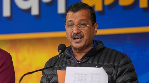 Arvind Kejriwal Announces ₹18,000 Monthly Honorarium for Hindu and Sikh Priests Amid Row Over Women’s Stipend Scheme