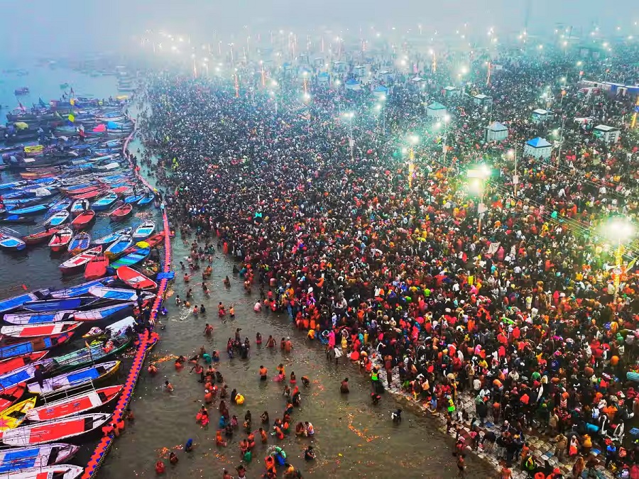 In view of the increasing crowd, a new traffic advisory has been issued for Maha Kumbh, know what are the special things