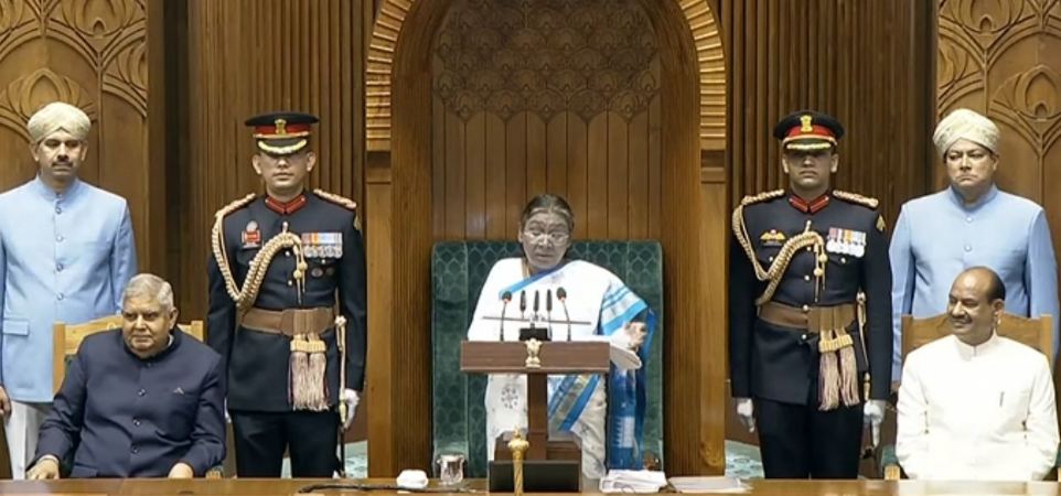 Budget Session: President Draupadi Murmu's address in Parliament on the first day of the budget session, read every update here