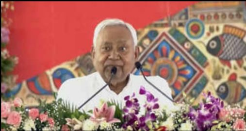 Bihar CM Nitish Kumar addressed the public meeting on the arrival of PM Modi, criticized the former Lalu-Rabri government