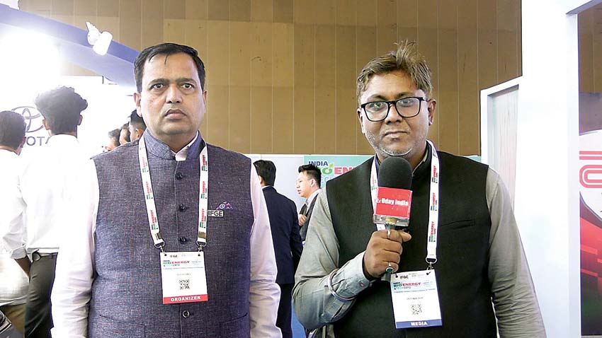Beyond Fossil Fuels : India's Path to a Greener, Self-Sufficient Future