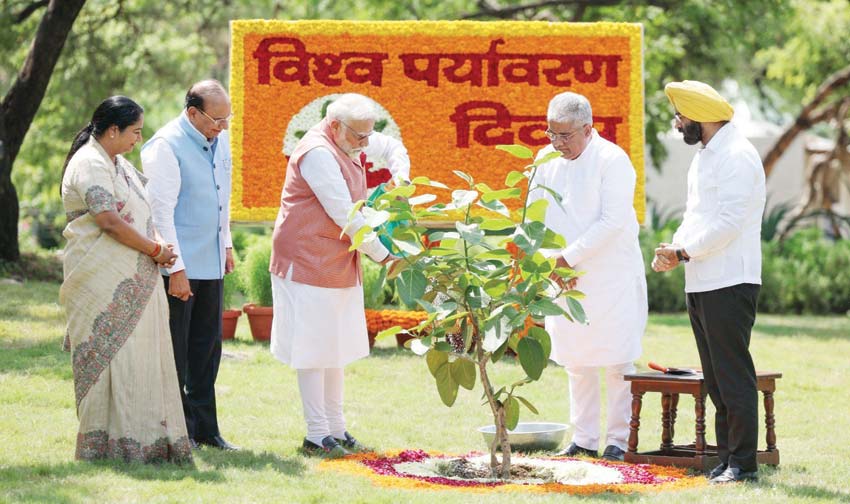 Narendra Modi : Not Just the Pradhan Sevak, but also the Pradhan Paryavaran Senani!