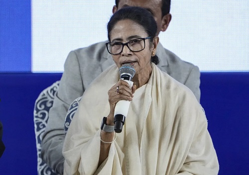 Mamata Banerjee Links Suicides to Voter List Exercise, Accuses Centre and EC of 
