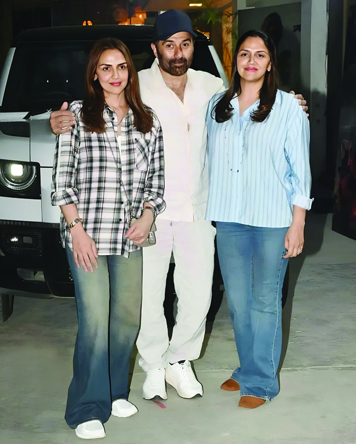 Sunny showered love on her sisters