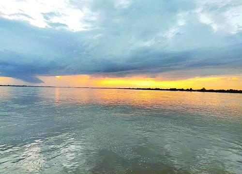 India’s sinking river deltas signal rising flood risks for millions along the coast