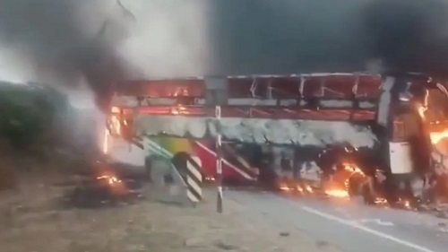 Inferno on Highway: 14 Killed, Dozens Injured in Andhra Pradesh Bus-Truck Collision