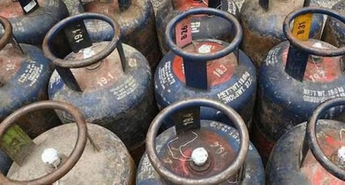 Commercial LPG Prices Hiked by ₹195.50 Across Metro Cities Amid West Asia Crisis; Domestic Rates Unchanged