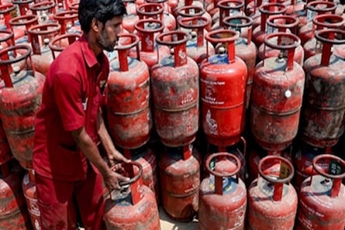   India’s LPG distribution continues smoothly despite tensions in West Asia: Indian Oil