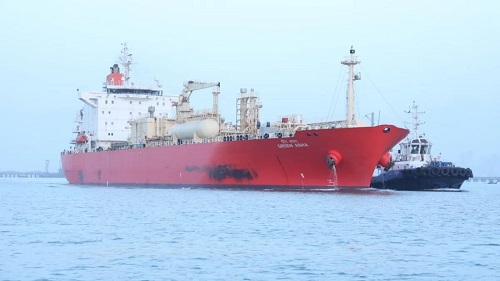 India-Flagged 9th LPG Vessel ‘Green Asha’ Safely Crosses Strait of Hormuz, Amid Middle East Tensions