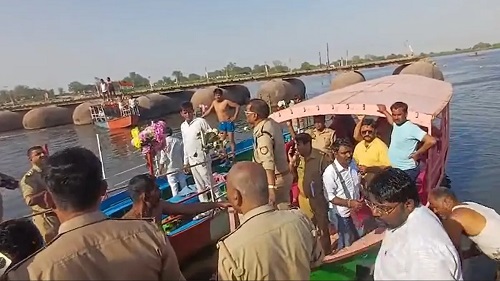 Vrindavan Boat Tragedy: Nine Dead, Several Missing After Boat Capsizes in Yamuna