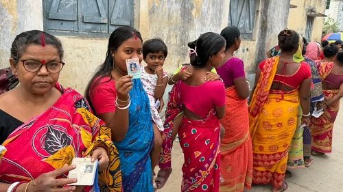 West Bengal Votes 2026: 41.11% Turnout by 11 AM as High-Stakes Battle Begins