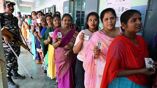   Tamil Nadu Election 2026 LIVE: Voter turnout reaches 70% by 3 pm; Chennai logs 68.13% participation  