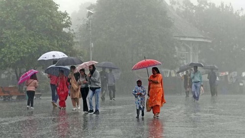 Thunderstorms Sweep Delhi-NCR, Bringing Relief from Intense Heatwave