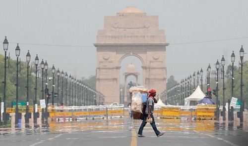 Delhi Warms Up After Rain Spell; IMD Issues Yellow Alert for Thunderstorms
