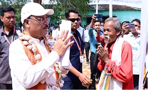 Sushasan Tihar: Chief Minister Shri Vishnu Deo Sai holds Jan Chaupal in Chandagarh