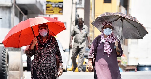 IMD Issues Orange Alert as Severe Heat Wave Grips Several States; Heavy Rainfall Predicted in Northeast and South India