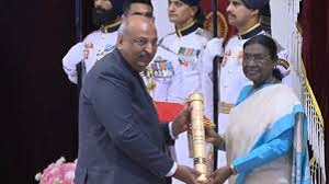GoI honoured Nilesh Mandlewala, Founder of Donate Life, with  prestigious “Padma Shri” award 