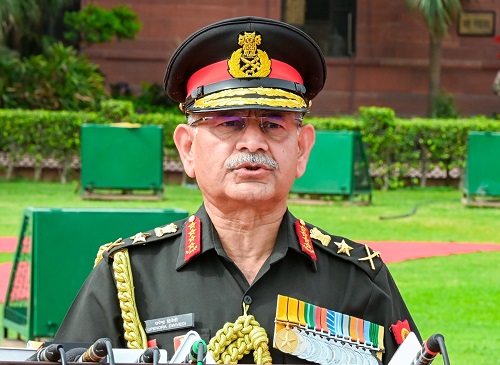 General Upendra Dwivedi Bids Farewell as Army Chief, Hands Over Command to General Dhiraj Seth