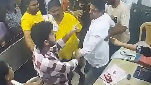 Shiv Sena Corporator Booked for Assaulting Doctors at KDMC Hospital in Thane 