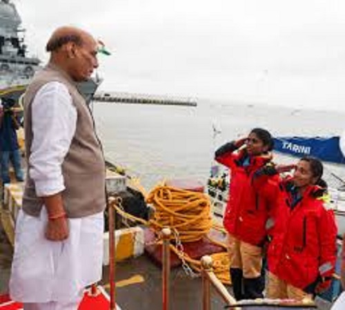 RM Rajnath Singh Lauds Women Sailors, Who Break Barriers at Sea
