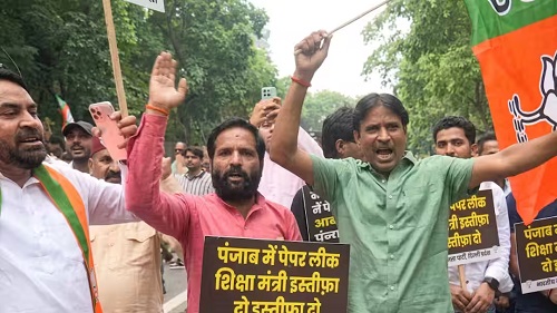 Punjab Paper Leak Row: BJP Targets AAP, Holds Demonstration Outside Party Office Demanding Probe
