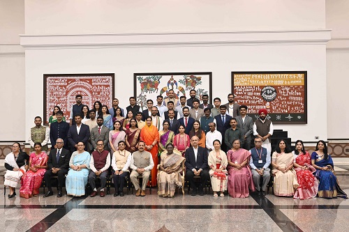 President Droupadi Murmu Applauds Grassroots Innovators, Says Innovation Will Drive Vision of Viksit Bharat