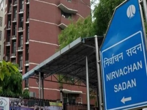 Advani, Kejriwal, Sisodia on SIR List: What’s Behind the Notices?