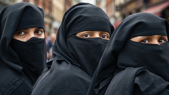 Kanthapuram: Congress's appeasement and long-standing betrayal of Muslim women.