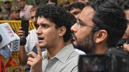 Release from custody brings no respite for CJP leaders  Saurav Das and Ashutosh Ranka as Crime Branch issues summons