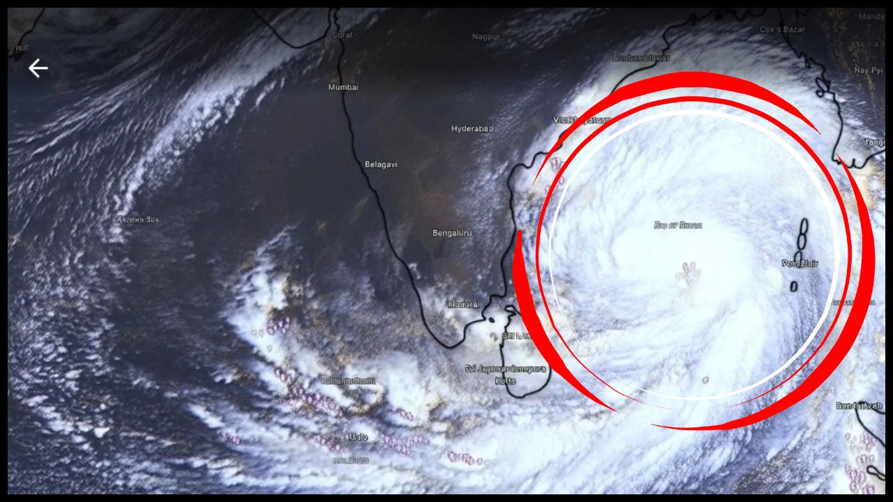 Cyclonic storm to form in the Bay of Bengal; heavy rain alert issued for 6 states, including Bengal and Odisha.
